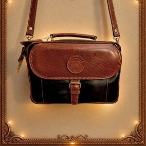 Vintage Tiara Brown and Black Leather Women’s Crossbody Bag